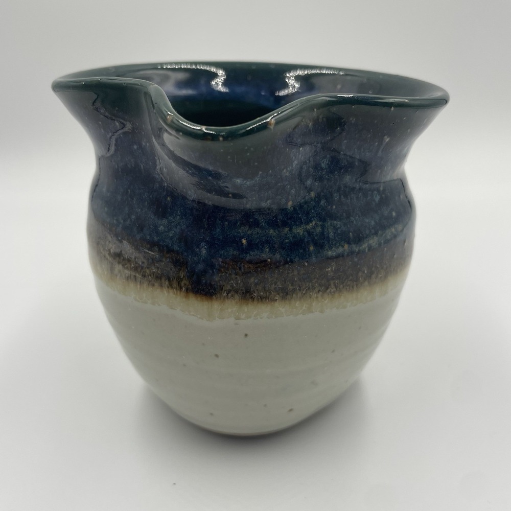 Studio Art Pottery Small Creamer/Mixing Bowl w Pouring Spout‎ Farmhouse Decor